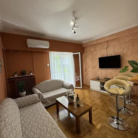 Cozy Apt Next To Acropolis-3